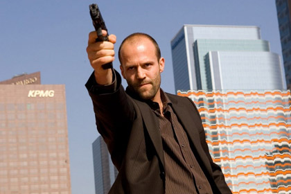 Учительницу пригрозили уволить за любовь к фильму со Стэтхемом