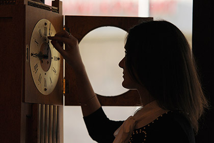 Госдума одобрила в первом чтении возврат зимнего времени