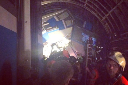 Число жертв аварии на «синей» ветке увеличилось до 16