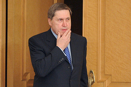 В Кремле отреагировали на подписанный Порошенко закон о санкциях