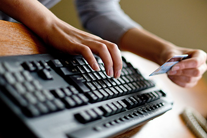 ОП предложила ограничить анонимные денежные переводы