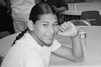 Школьник в США завлек своих жертв в столовую при помощи SMS