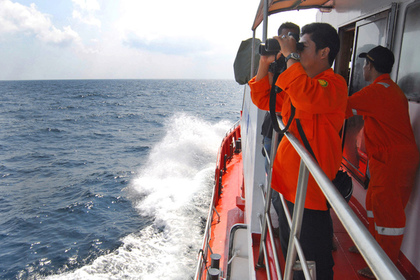 Угрозу цунами объявили в Индонезии