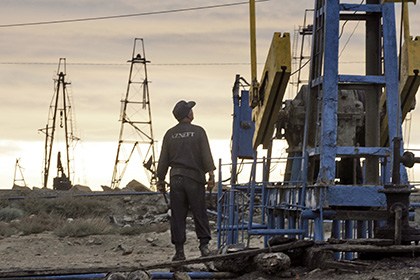 Россия потеряет 100 миллиардов долларов от снижения цены на нефть