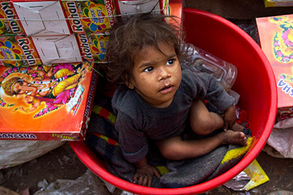 Медики сообщили о смерти в Индии 1,3 миллиона детей