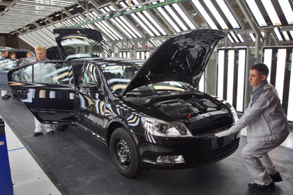 Российский завод Volkswagen в третий раз остановит производство