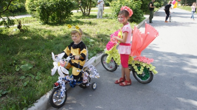 Традиционный карнавал колясок станет украшением Дня города в Ачинске