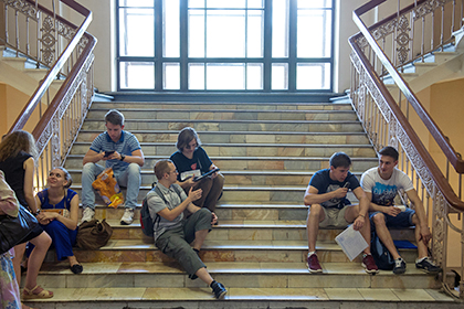 Рособрнадзор запретил 51 вузу принимать абитуриентов