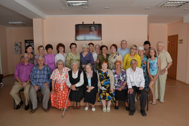 В Центре досуга ветеранов состоялось мероприятие "Я буду вас любить всегда..."