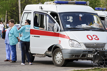 Казанские школьники сорвались с моста во время селфи