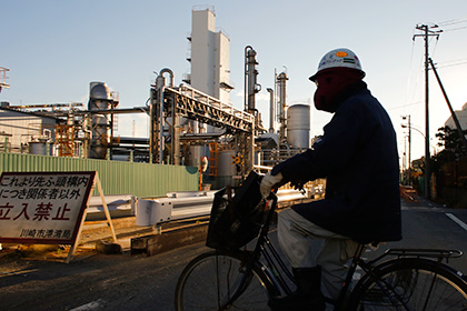 Мировые цены на нефть опять снизились