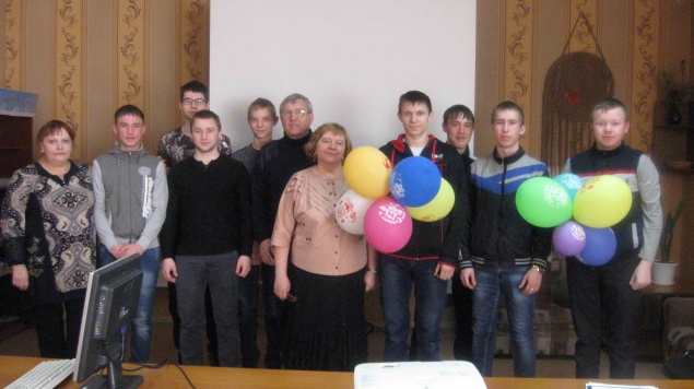 Об этикете в шутку и всерьез поговорили в ачинской «читальне»