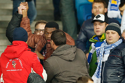 Избитые на матче в Киеве темнокожие фанаты оказались болельщиками «Динамо»