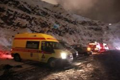 В кузбасском разрезе горная порода обрушилась на технику с рабочими