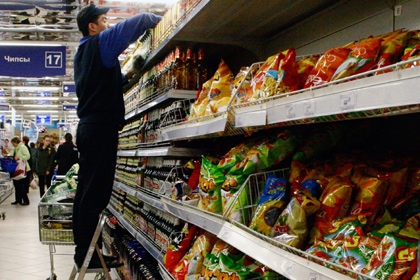 В Госдуму внесли законопроект об акцизах на чипсы и газировку