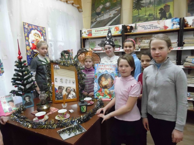 Ачинские подростки оказались в Рождественской сказке