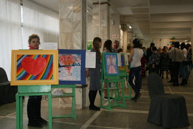 Муниципальный этап международного благотворительного фестиваля творчества «Дети детям» прошёл в Ачинске!