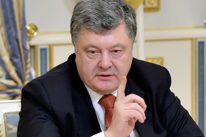 Порошенко призвал сформировать новое правительство ради кредитов