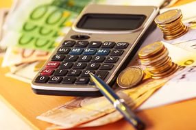 Проценты по вкладам в банках опустились до минимума за последние 1,5 года