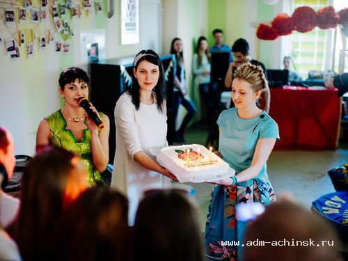 Молодежь Ачинска отметила день рождения «Малины»