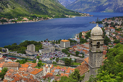 Черногория возглавила топ предпочтений российских туристов на начало лета