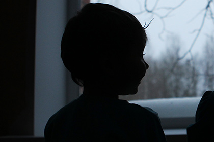 Жительница Самарской области держала ребенка на цепи