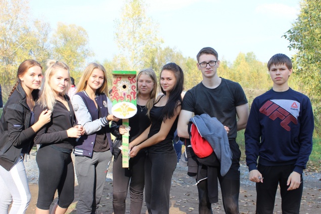 В Ачинске сотрудники полиции совместно с учащимися правового класса приняли участие в экологической акции