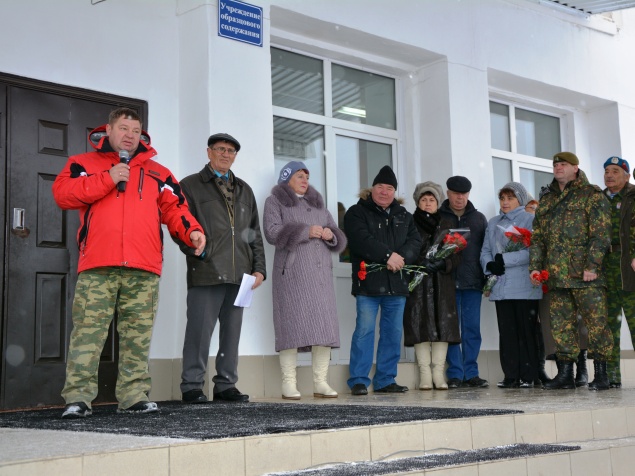 В Ачинске открылась мемориальная доска памяти воину-афганцу
