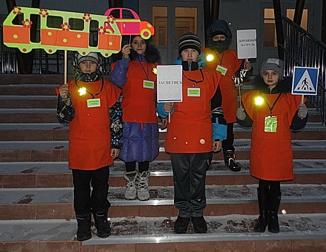 В Ачинске прошла профилактическая акция «Засветись»