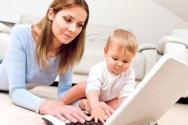 Служба занятости города Ачинска организует обучение женщин в период отпуска по уходу за ребенком до 3-х лет