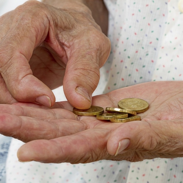 Социальные пенсии c 1 апреля повысят на 1,5 процента