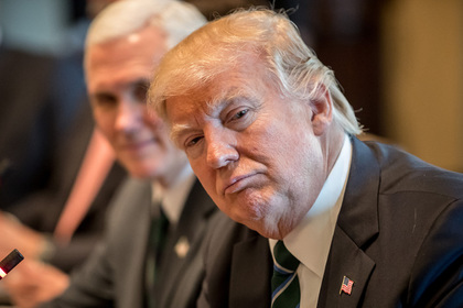 Рейтинг Трампа упал до рекордно низкого уровня