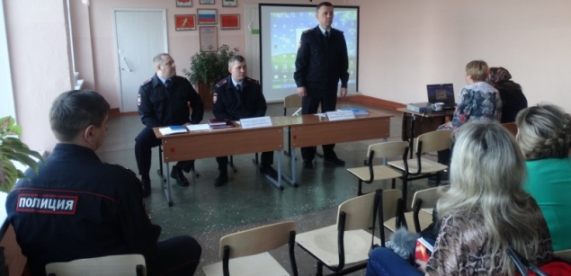 Руководитель Ачинской полиции провел прием граждан