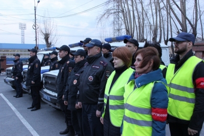 Сотрудники полиции и дружинники заступили на охрану общественного порядка
