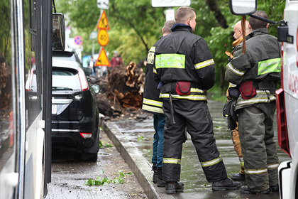 В МЧС объяснили отсутствие экстренного оповещения перед ураганом