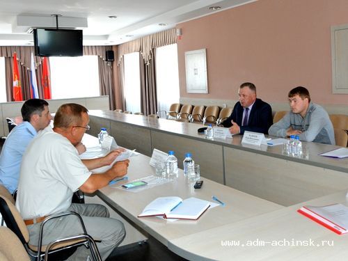 Стражи порядка и представители народной дружины обсудили вопросы профилактики правонарушений в администрации города