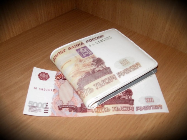 В Ачинске полицейские задержали подозреваемую в краже денежных средств