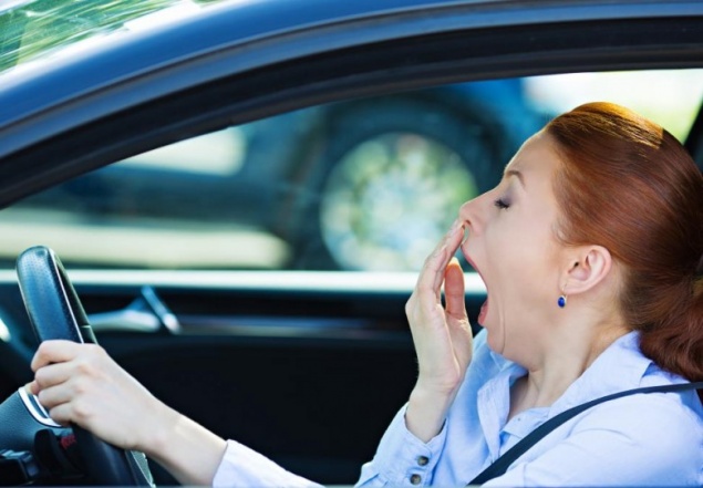 Каждый третий водитель в России хотя бы раз засыпал за рулем – результат опроса