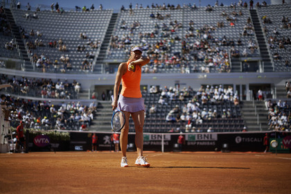 Шарапова снова получила травму