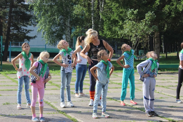 В Ачинске полицейские поддержали социальную акцию «Зарядка со стражем порядка»