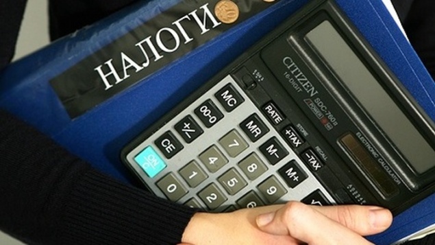 Российских автомобилистов могут заставить платить экологические сборы