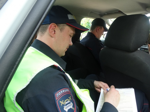 Дорожные полицейские проверили автолюбителей на трезвость