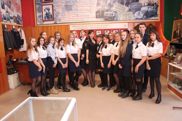 Сотрудники МО МВД России «Ачинский» познакомили слушателей полицейского класса с историей милиции