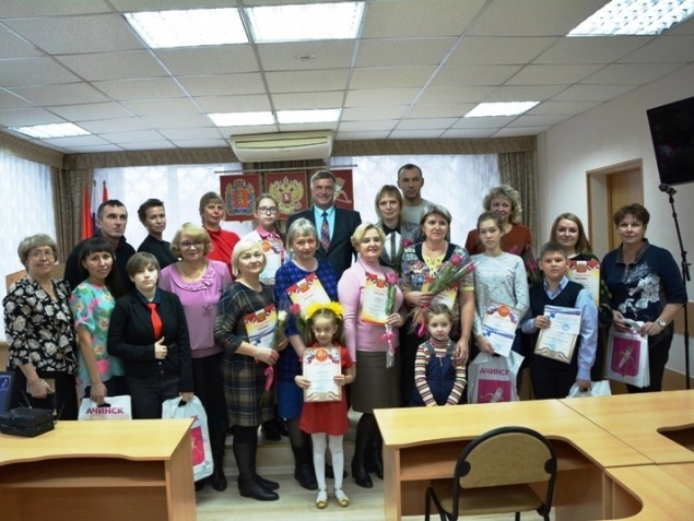 Юные ачинские таланты получили признание народных избранников