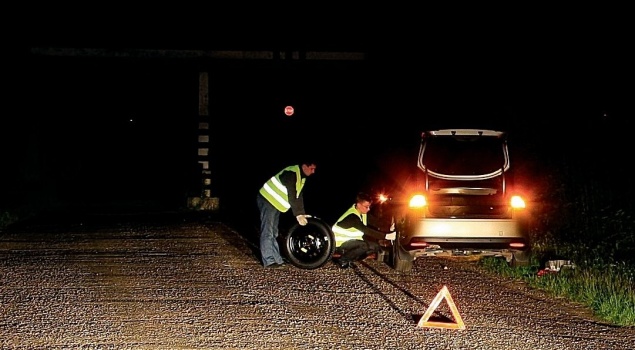 Российских водителей обязали носить светоотражающую одежду