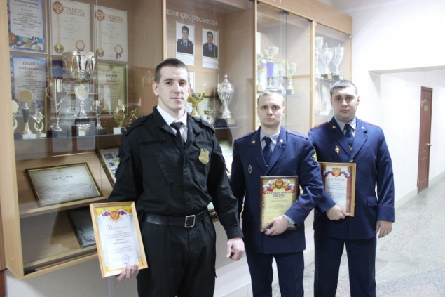 В Ачинске полицейские поблагодарили представителей силовых структур за оказание содействия