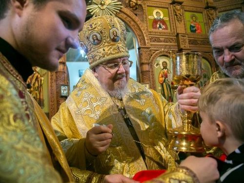 Праздничные Богослужения в Ачинском Казанском Соборе иконы Божьей матери