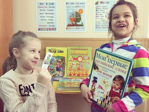В детских библиотеках Ачинска открылись уголки английского языка