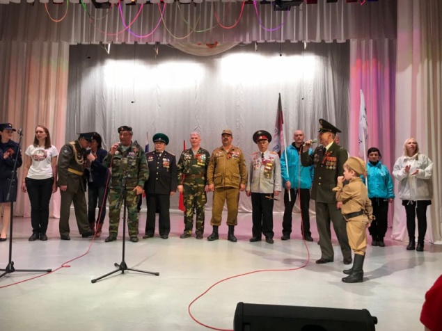 Навстречу Победе: В Красноярском крае общественный совет и ветераны ОВД присоединились к традиционному автопробегу «Поздравь ветерана с Победой»