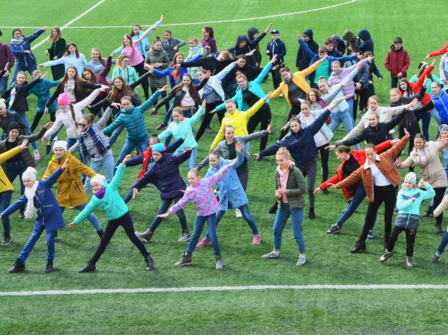 Администрация Ачинска и Совет депутатов поздравляет юных горожан с Днем защиты детей